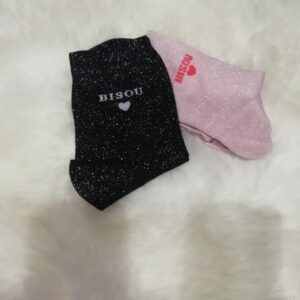1 paire chaussettes noires paillettes
