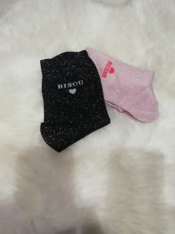 1 paire chaussettes noires paillettes