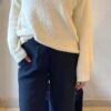 Pull beige avec broderies perlées – Image 4